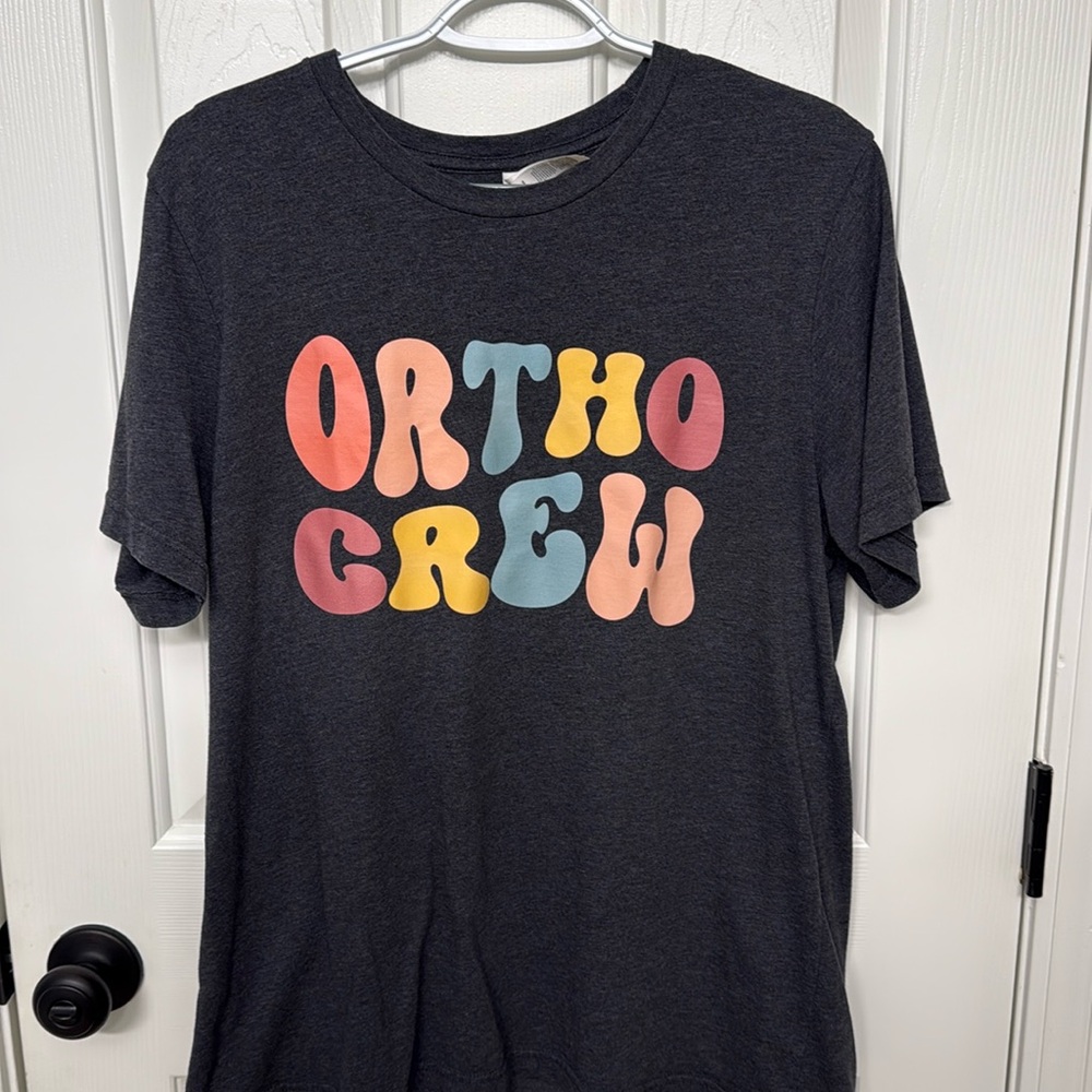 Women’s ortho crew T-shirt, size large